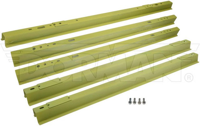 Dorman - OE Solutions Soporte para Piso de Plataforma de Camión P/N:926-983 Fits: Chevrolet C1500, Chevrolet C2500, Chevrolet C3500, Chevrolet K1500, Chevrolet K2500, Chevrolet K3500, GMC C1500, GMC C2500, GMC C3500, GMC K1500, GMC K2500, GMC K3500 - Image 1