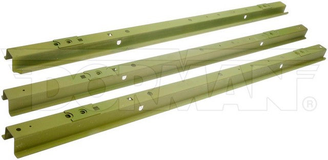 Dorman - OE Solutions Soporte para Piso de Plataforma de Camión P/N:926-984 Fits: Chevrolet Silverado 1500, Chevrolet Silverado 1500 Classic, Chevrolet Silverado 1500 Hd, Chevrolet Silverado 2500, Chevrolet Silverado 2500 Hd, GMC Sierra 1500 - Image 5