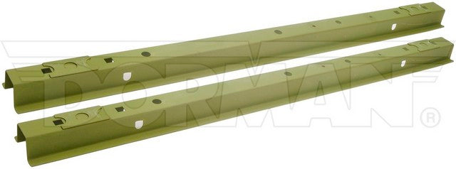 Dorman - OE Solutions Soporte para Piso de Plataforma de Camión P/N:926-985 Fits: Chevrolet Silverado 1500, Chevrolet Silverado 1500 Classic, Chevrolet Silverado 2500, Chevrolet Silverado 2500 Hd, Chevrolet Silverado 2500 Hd Classic, GMC Sierra 1500 - Image 5