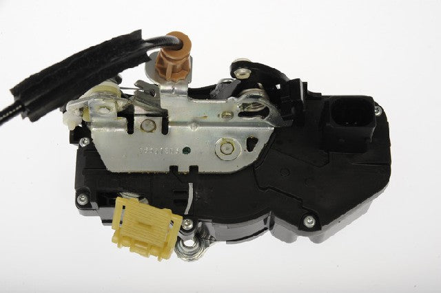 Dorman - OE Solutions Motor de Accionador de Seguro de Puerta P/N:931-535 Fits: Chevrolet Silverado 1500 2007, Chevrolet Silverado 2500 Hd 2007, Chevrolet Silverado 3500 Hd 2007, GMC Sierra 1500 2007, GMC Sierra 2500 Hd 2007 - Image 2
