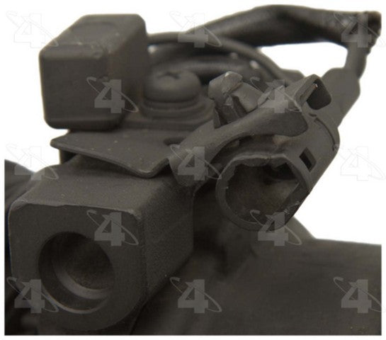 Four Seasons A/C Compressor P/N:97325 Fits: Jaguar Vanden Plas 97-95, Jaguar Xj6 97-95, Jaguar Xjr 97-95 - Image 2