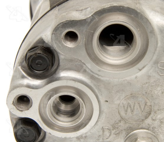 Four Seasons A/C Compressor P/N:98594 Fits: Volvo Vhd 03-01, Volvo Vnm 03-01 - Image 5