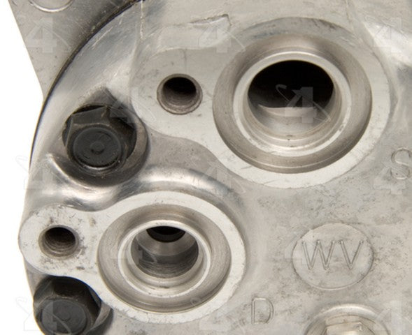Four Seasons A/C Compressor P/N:98595 Fits: Volvo Vhd 02-01, Volvo Vn 1999, Volvo Vnm 02-00 - Image 5