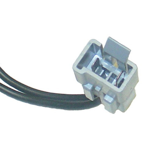Standard Ignition Battery Cable P/N:A27-6UAC Fits: Ford Taurus 91-89, Ford Taurus 95-94, Ford Tempo 94-92, Mercury Sable 91-90, Mercury Sable 95-94, Mercury Topaz 94-91 - Image 2