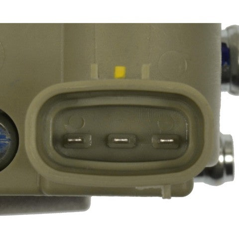 Standard Ignition Idle Air Control Valve P/N:AC205 Fits: Asuna Sunfire 1993, Geo Prizm 95-93, Toyota Celica 95-94, Toyota Corolla 95-93 - Image 3