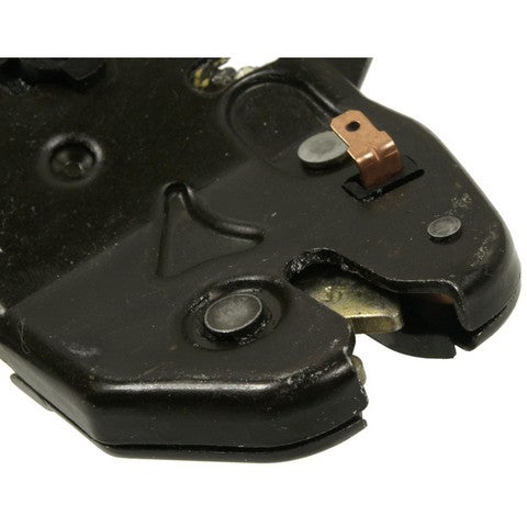 Standard Ignition Trunk Open Warning Switch P/N:AW-1001 Fits: Chrysler Cirrus 00-97, Dodge Neon 99-98, Dodge Stratus 00-98, Plymouth Breeze 00-97, Plymouth Neon 99-97 - Image 2
