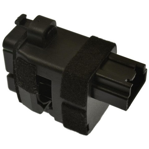 Standard Ignition Cabin Air Temperature Sensor P/N:AX518 Fits: Ford Expedition 17-15, Ford Flex 19-14, Ford Taurus 19-14, Lincoln Mkt 19-14, Lincoln Navigator 17-15 - Image 1