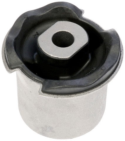 Dorman - OE Solutions Buje de Brazo de Control de Suspensión P/N:532-356 Fits: Land Rover Discovery 16-14, Land Rover Lr3 09-05, Land Rover Lr4 16-10 - Image 1