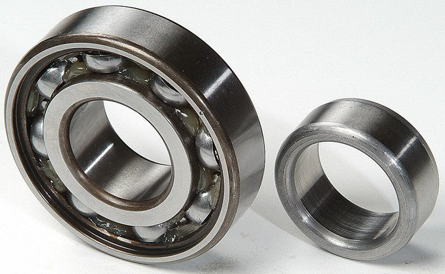 National Wheel Bearing P/N:511004 Fits: Asuna Sunrunner 93-92, Chevrolet Tracker 1998, Chevrolet Tracker 91-89, Geo Tracker 97-89, GMC Tracker 91-89, Pontiac Sunrunner 97-94, Suzuki Sidekick 98-89, Suzuki X-90 98-96 - Image 1