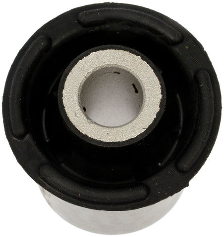 Dorman - OE Solutions Buje de Subtrama de Suspensión P/N:538-041 Fits: Volkswagen Cc 17-12, Volkswagen Passat 10-06, Volkswagen Passat Cc 12-09 - Image 2