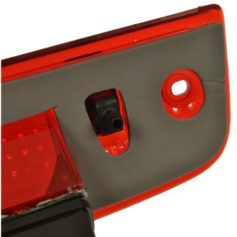 Standard Ignition Center High Mount Stop Light P/N:BTL116 Fits: Ford Expedition 17-08, Lincoln Navigator 17-08 - Image 2