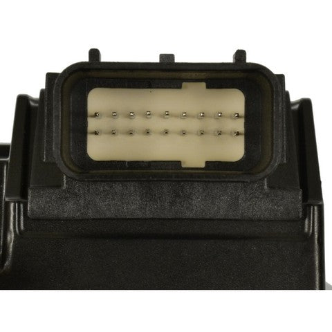 Standard Ignition Cruise Control Distance Sensor P/N:CCD12 Fits: Ford Edge 2014, Ford Explorer 15-14, Ford Flex 18-13, Ford Taurus 18-14, Lincoln Mks 16-14, Lincoln Mkt 18-13, Lincoln Mkx 15-14 - Image 3