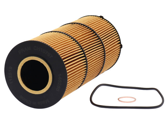 FRAM Engine Oil Filter P/N:CH10797 Fits: Freightliner 114sd 17-12, Freightliner Cascadia 15-08, Freightliner Century Class 10-08 - Image 1