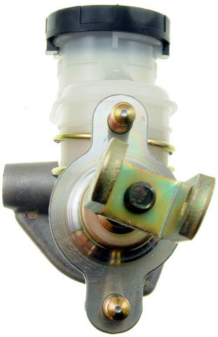 Dorman - First Stop Clutch Master Cylinder P/N:CM640073 Fits: Isuzu Trooper 02-98 - Image 3