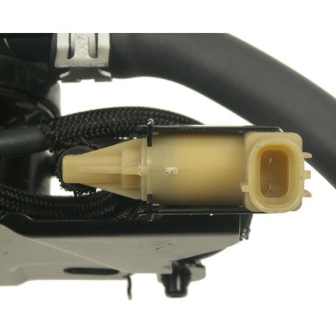 Standard Ignition Vapor Canister P/N:CP3193 Fits: Pontiac Vibe 06-03, Toyota Corolla 08-05, Toyota Matrix 05-04 - Image 4