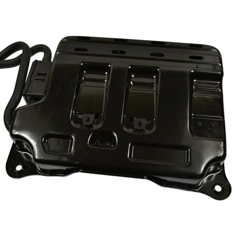 Standard Ignition Vapor Canister P/N:CP3292 Fits: Ford Crown Victoria 11-05, Lincoln Town Car 11-05, Mercury Grand Marquis 11-05 - Image 2