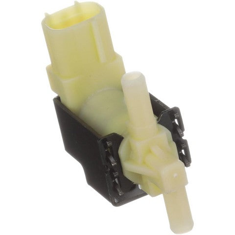 Standard Ignition Vapor Canister Purge Valve P/N:CP922 Fits: Lexus Es300 01-99, Toyota Avalon 04-01, Toyota Camry 03-00, Toyota Celica 05-02, Toyota Sienna 03-01, Toyota Solara 03-00 - Image 1