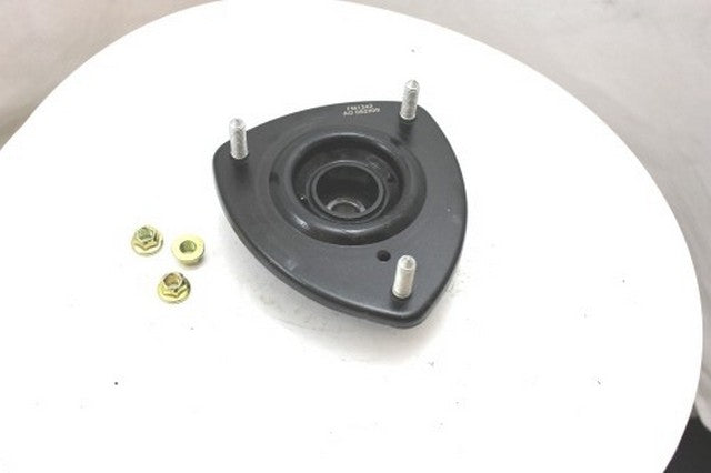 DEA Products Suspension Strut Mount P/N:SP4988 Fits: Toyota Echo 02-00 - Image 1