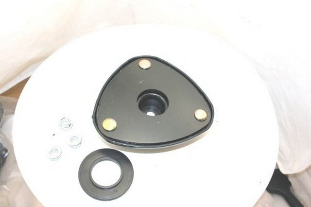 DEA Products Suspension Strut Mount P/N:SP5904 Fits: Honda Odyssey 10-05 - Image 1