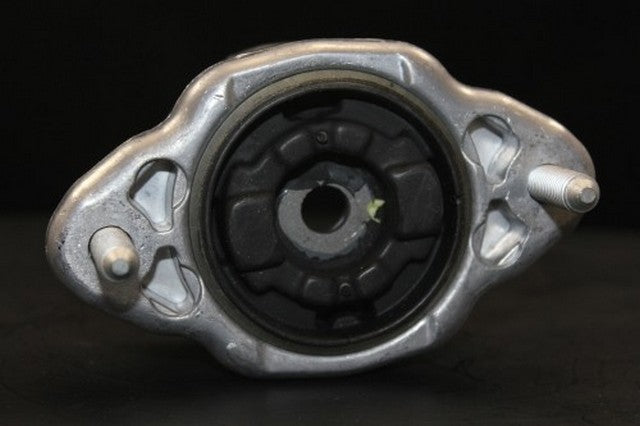 DEA Products Suspension Strut Mount P/N:SP9026 Fits: Mercedes-benz C300 14-08, Mercedes-benz C350 14-08, Mercedes-benz C63 Amg 14-08 - Image 1