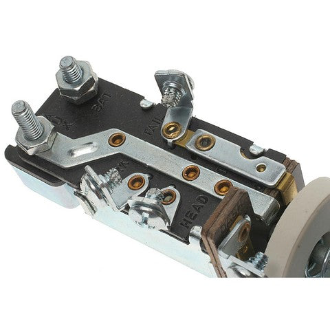 Standard Ignition Headlight Switch P/N:DS-142 Fits: Oldsmobile 98 1953, Oldsmobile Deluxe 88 1953, Oldsmobile Fiesta 1953, Oldsmobile Super 88 1953 - Image 3