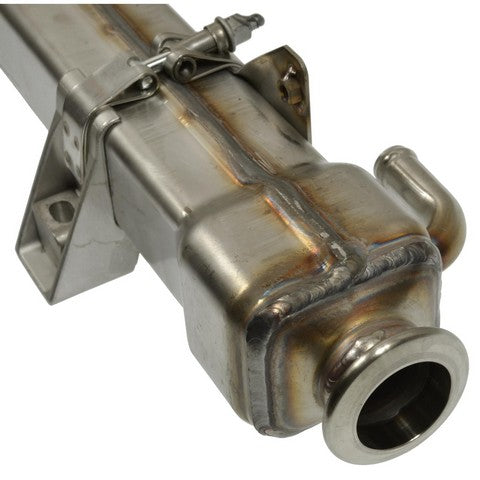 Standard Ignition Exhaust Gas Recirculation (EGR) Cooler P/N:ECK10 Fits: Ford F-650, Ford F-750, Freightliner Fc70, Freightliner Fc80, Freightliner Fl50, Freightliner Fl60, Freightliner Fl70, Freightliner Fl80, Freightliner Mt35, Freightliner Mt45 - Image 2