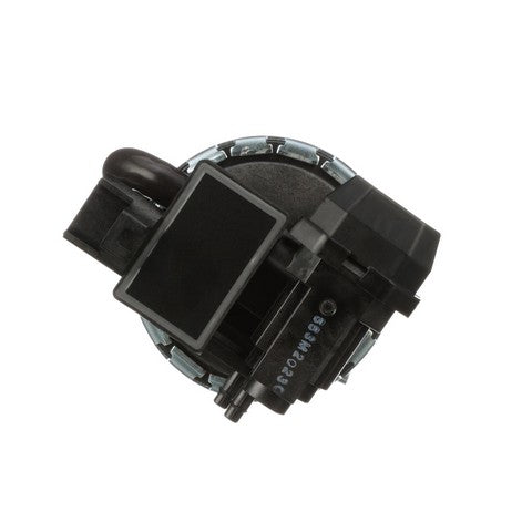 Standard Ignition Exhaust Gas Recirculation (EGR) Valve P/N:EGV1038 Fits: Ford Five Hundred 07-05, Ford Freestyle 07-05, Mercury Montego 07-05 - Image 4