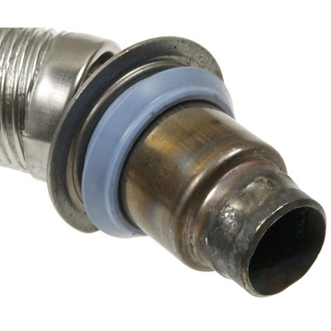 Standard Ignition Exhaust Gas Recirculation (EGR) Valve P/N:EGV1144 Fits: Chrysler 300m 02-99, Chrysler Concorde 02-97, Chrysler Intrepid 02-98, Chrysler Lhs 01-99, Chrysler Prowler 02-01, Dodge Intrepid 02-98, Plymouth Prowler 01-99 - Image 3