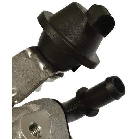 Standard Ignition Exhaust Gas Recirculation (EGR) Valve P/N:EGV1294 Fits: Chevrolet Colorado 19-16, Chevrolet Express 2500 19-17, Chevrolet Express 3500 19-17, GMC Canyon 17-16, GMC Savana 2500 19-17, GMC Savana 3500 19-17 - Image 3