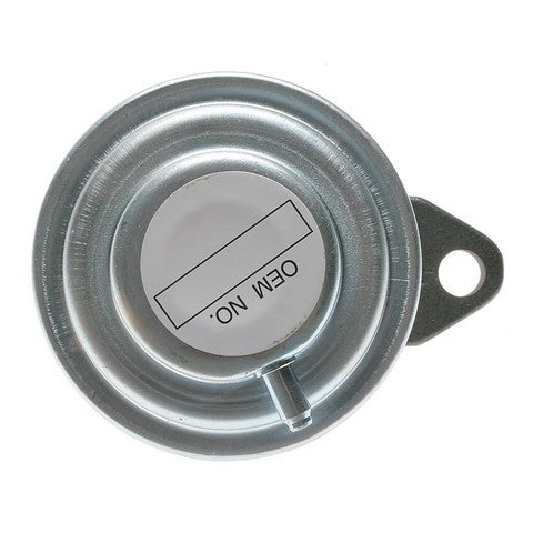 Standard Ignition Exhaust Gas Recirculation (EGR) Valve P/N:EGV229 Fits: Ford Bronco, Ford E-150 Econoline, Ford E-150 Econoline Club Wagon, Ford E-250 Econoline, Ford E-250 Econoline Club Wagon, Ford E-350 Econoline, Ford E-350 Econoline Club Wagon - Image 3