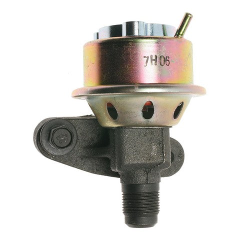 Standard Ignition Exhaust Gas Recirculation (EGR) Valve P/N:EGV260 Fits: Ford Tempo 1984, Mercury Topaz 1984 - Image 1