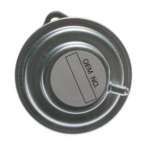 Standard Ignition Exhaust Gas Recirculation (EGR) Valve P/N:EGV405 Fits: Buick Century, Buick Regal, Chevrolet C10, Chevrolet C10 Suburban, Chevrolet G10, Chevrolet G30, Chevrolet K5 Blazer, Chevrolet Malibu, Chevrolet Monte Carlo, Chevrolet Monza - Image 3