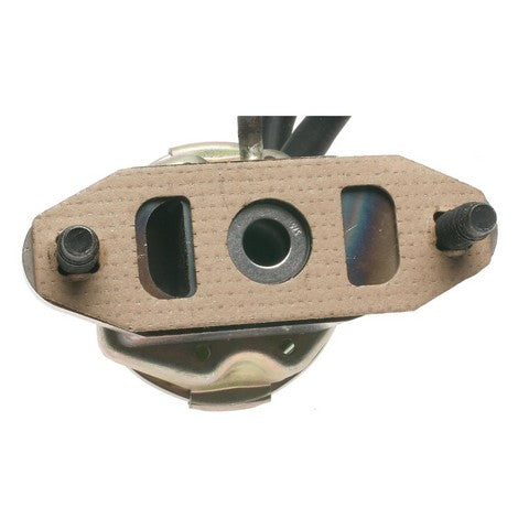 Standard Ignition Exhaust Gas Recirculation (EGR) Valve P/N:EGV585 Fits: Chrysler Grand Voyager 2000, Chrysler Voyager 2000, Dodge Caravan 00-96, Dodge Grand Caravan 00-96, Plymouth Grand Voyager 00-96, Plymouth Voyager 00-96 - Image 2