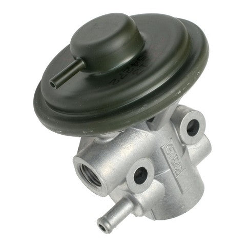 Standard Ignition Exhaust Gas Recirculation (EGR) Valve P/N:EGV746 Fits: Chevrolet Tracker 90-89, Geo Tracker 90-89, GMC Tracker 90-89, Suzuki Samurai 95-90, Suzuki Sidekick 1990 - Image 1