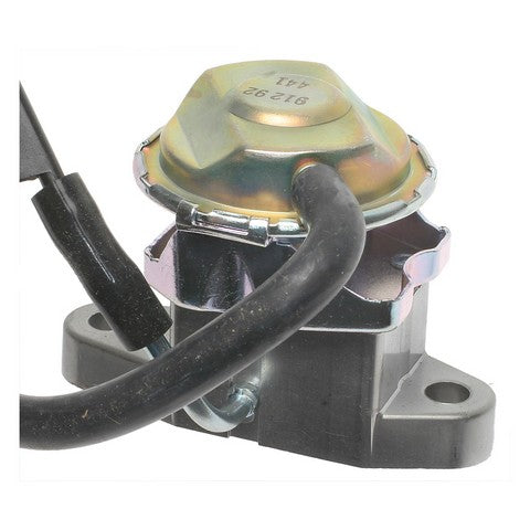 Standard Ignition Exhaust Gas Recirculation (EGR) Valve P/N:EGV810 Fits: Chrysler Sebring 00-98, Dodge Avenger 00-98 - Image 4