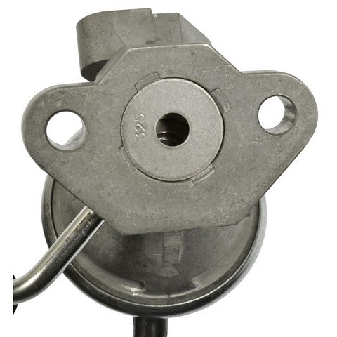 Standard Ignition Exhaust Gas Recirculation (EGR) Valve P/N:EGV817 Fits: Chrysler Voyager 02-00, Dodge Caravan 02-99, Plymouth Voyager 00-97 - Image 3