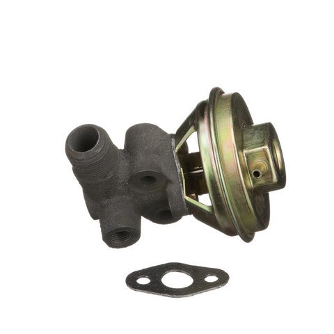 Standard Ignition Exhaust Gas Recirculation (EGR) Valve P/N:EGV882 Fits: Nissan Frontier 04-98, Nissan Pickup 2007, Nissan Xterra 04-00 - Image 1