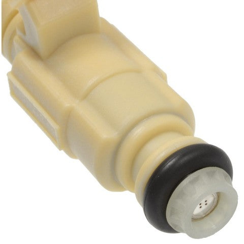 Standard Ignition Fuel Injector P/N:FJ493 Fits: Hyundai Elantra 07-01, Hyundai Santa Fe 09-07, Hyundai Tiburon 08-03, Hyundai Tucson 09-05, Kia Optima 10-06, Kia Rondo 10-07, Kia Spectra 07-04, Kia Spectra5 09-05, Kia Sportage 10-05 - Image 3