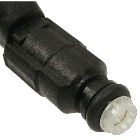 Standard Ignition Fuel Injector P/N:FJ570 Fits: Chrysler Cirrus 00-99, Chrysler Sebring 1998, Chrysler Voyager 2000, Dodge Caravan 00-98, Dodge Neon 99-98, Dodge Stratus 00-98, Plymouth Breeze 00-98, Plymouth Neon 99-98, Plymouth Voyager 00-98 - Image 2