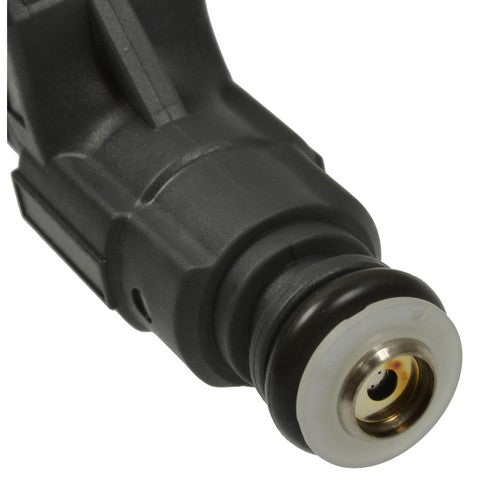 Standard Ignition Fuel Injector P/N:FJ575 Fits: Audi A4 01-97, Audi A4 Quattro 01-98, Audi A6 01-98, Audi A6 Quattro 01-98, Volkswagen Passat 01-98, Volkswagen Passat 05-04 - Image 2