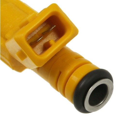 Standard Ignition Fuel Injector P/N:FJ583 Fits: Volvo 850 97-95, Volvo 960 97-95, Volvo S70 1998, Volvo S90 98-97, Volvo V70 1998, Volvo V90 98-97 - Image 3