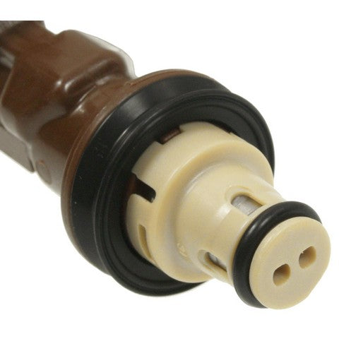 Standard Ignition Fuel Injector P/N:FJ585 Fits: Toyota 4runner 02-99, Toyota Tacoma 04-99, Toyota Tundra 04-00 - Image 2