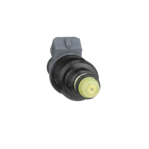 Standard Ignition Fuel Injector P/N:FJ626 Fits: Ford E-150 Econoline 00-97, Ford E-150 Econoline Club Wagon 98-97, Ford E-250 Econoline 98-97, Ford Expedition 02-99, Ford F-150 98-97, Ford Windstar 98-96 - Image 3