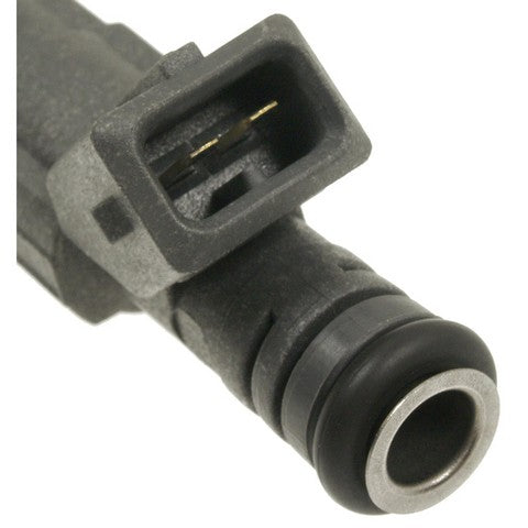 Standard Ignition Fuel Injector P/N:FJ654 Fits: Cadillac Cts 04-03 - Image 3