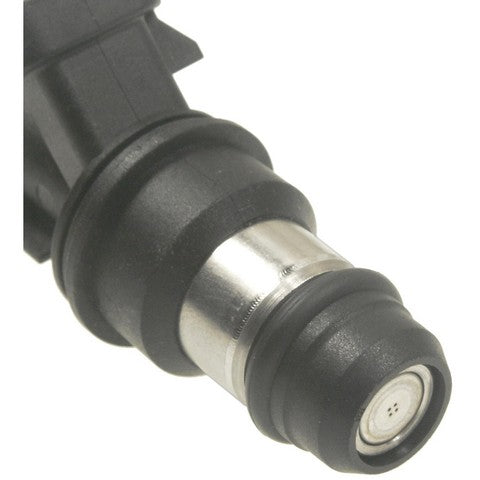 Standard Ignition Fuel Injector P/N:FJ675 Fits: Chevrolet Avalanche 2500, Chevrolet B7, Chevrolet C3500hd, Chevrolet C4500 Kodiak, Chevrolet C5500 Kodiak, Chevrolet C6500 Kodiak, Chevrolet C7500 Kodiak, Chevrolet Express 3500, Chevrolet Silverado 2500 Hd - Image 2