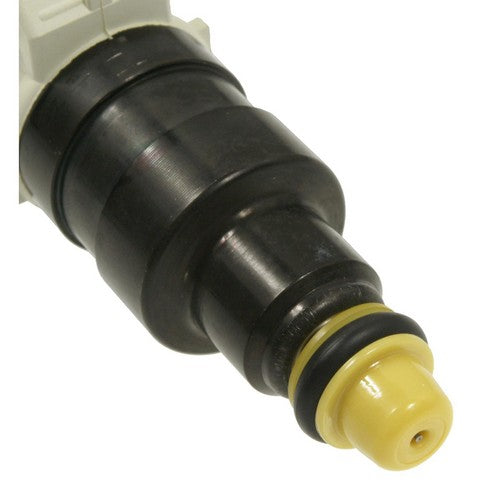 Standard Ignition Fuel Injector P/N:FJ688 Fits: Renault Alliance 84-83, Renault Encore 1984 - Image 2