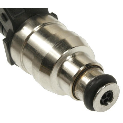 Standard Ignition Fuel Injector P/N:FJ692 Fits: Saab 900 88-86, Saab 9000 90-87 - Image 3