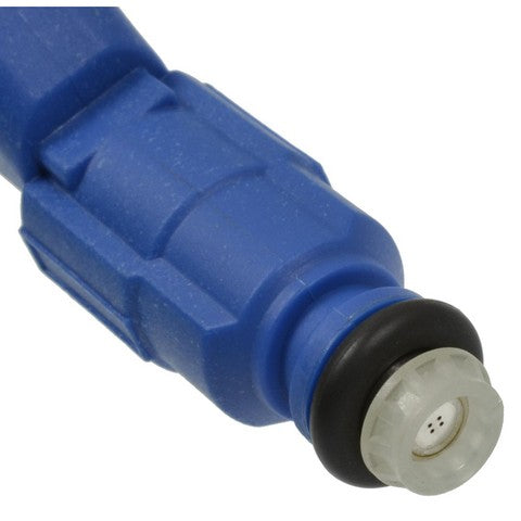 Standard Ignition Fuel Injector P/N:FJ930 Fits: Ford Escape 08-05, Ford Focus 07-05, Mazda Tribute 06-05, Mercury Mariner 08-05 - Image 2