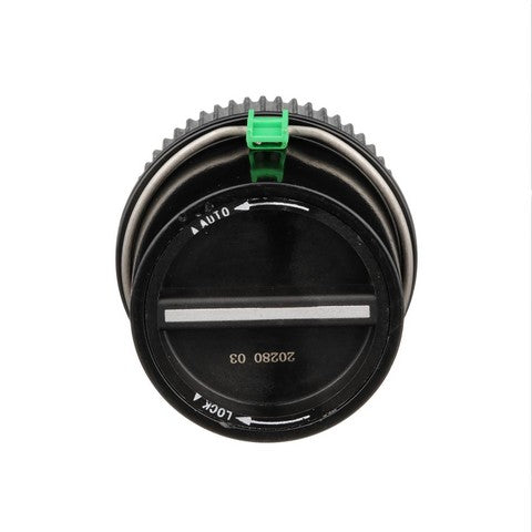 Standard Ignition Locking Hub P/N:FWDH1 Fits: Ford Excursion 05-01, Ford Expedition 02-01, Ford F-250 Super Duty 04-01, Ford F-350 Super Duty 04-01, Ford F-450 Super Duty 04-01, Ford F-550 Super Duty 04-01, Lincoln Navigator 02-01 - Image 1