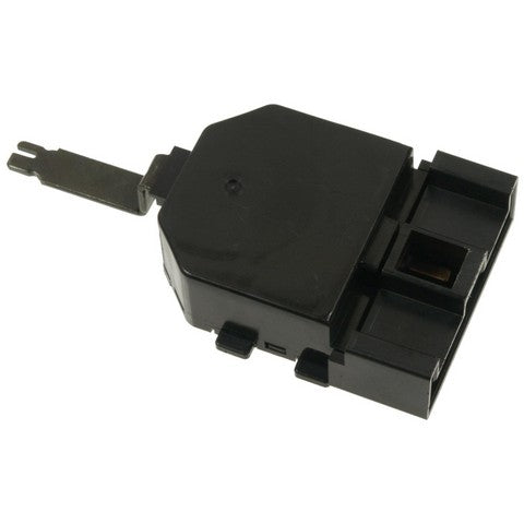 Standard Ignition HVAC Blower Motor Switch P/N:HS-494 Fits: Honda Passport 02-98, Isuzu Amigo 00-98, Isuzu Hombre 1997, Isuzu Rodeo 04-98, Isuzu Rodeo Sport 03-01 - Image 1